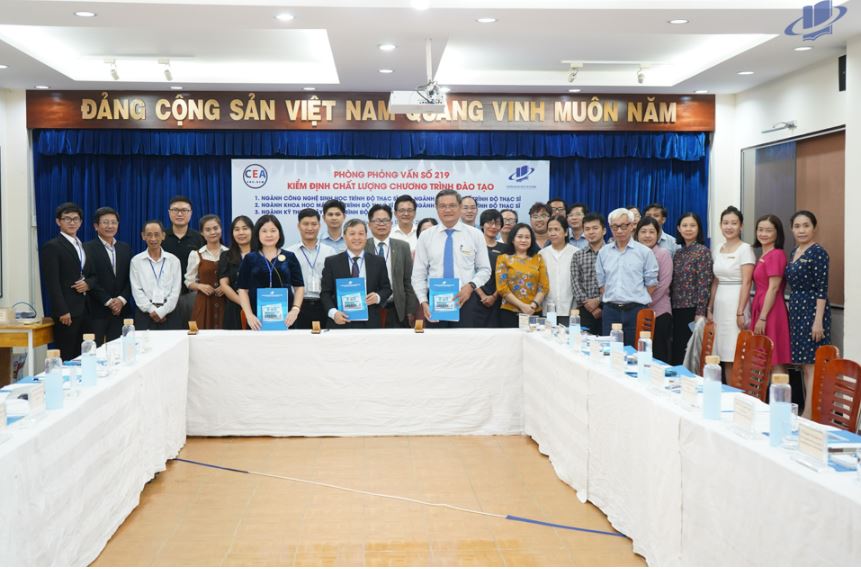 Khảo sát sơ bộ phục vụ đánh giá ngoài chương trình đào tạo trình độ Thạc sĩ tại Trường Đại học Mở TP. Hồ Chí Minh
