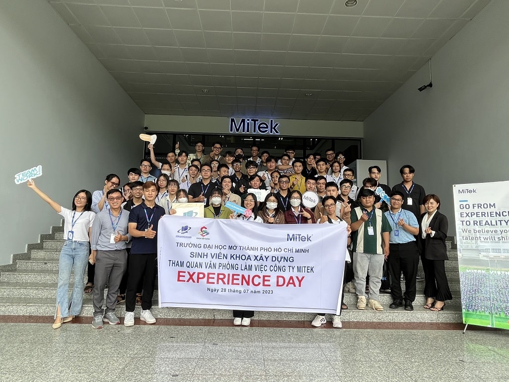 Chương trình Experience Day - Tham quan văn phòng làm việc Công ty MiTek Vietnam